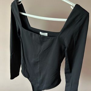 Aritzia Babaton square neck bodysuit